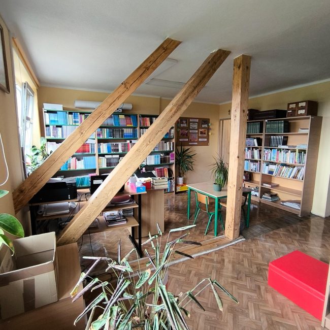 psp-zyrowa-bibloiteka-szkolna